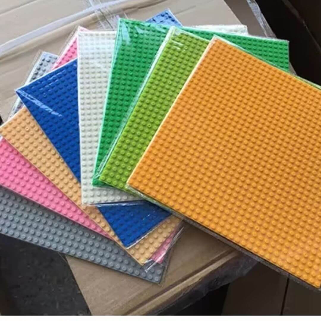 Base de 32x32 tamaño pequeño para figuras  juguetes para niños(POR 4 BASES)